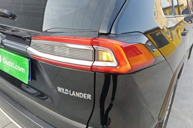 Used Toyota Wildlander 2022 2.0L CVT Two-Wheel Drive Luxury Edition
