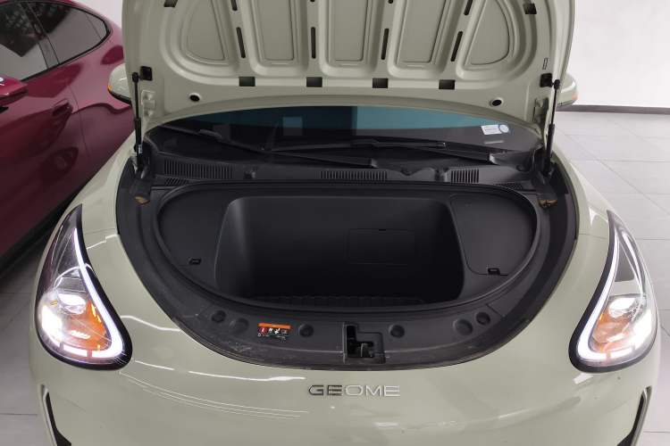 Used  Geome 2025 UP 410km Exploration Edition
