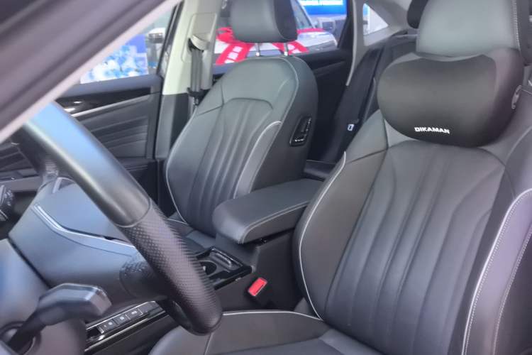 Used Volkswagen Passat 2022 330TSI Starry Elite Edition