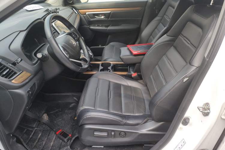 Used Honda CR-V 2017 240TURBO CVT Front-Wheel Drive Fashion Edition