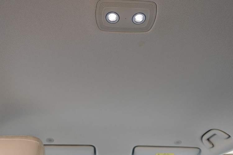 Used BYD Yuan UP 2025 Intelligent Driving Version 401 km Leading Edition