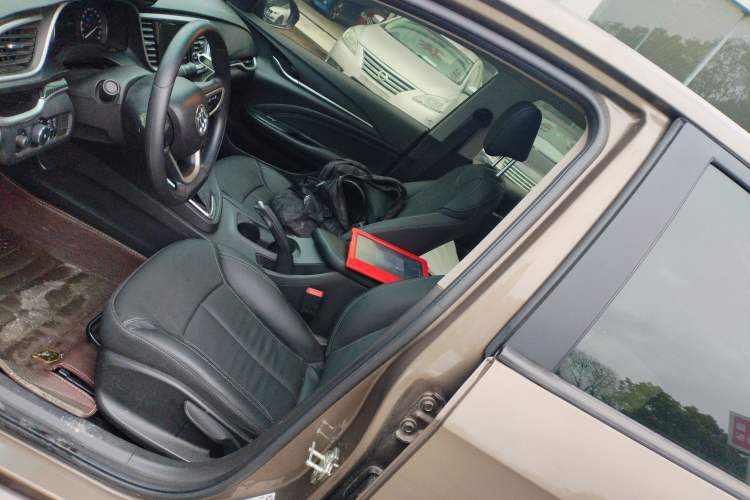 Used Buick GT 2015 15N Automatic Deluxe Edition
