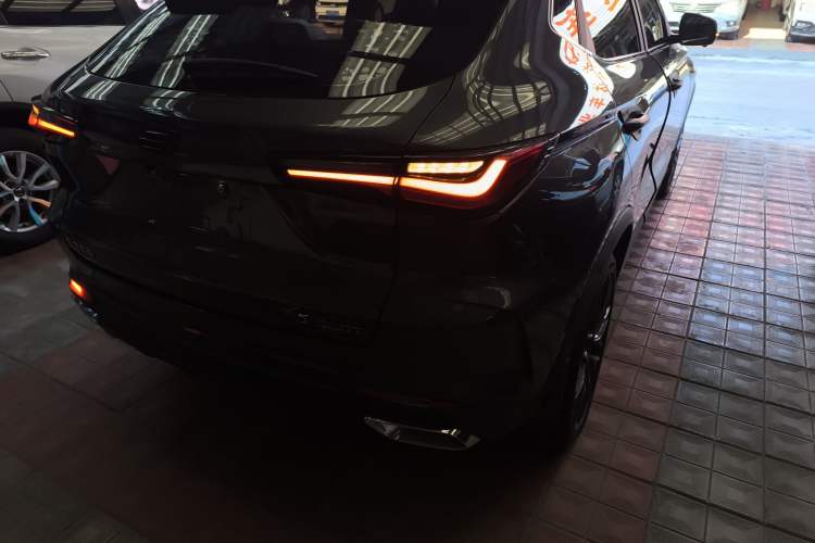 Used Oshan X5 2021 1.5T DCT Flagship Edition