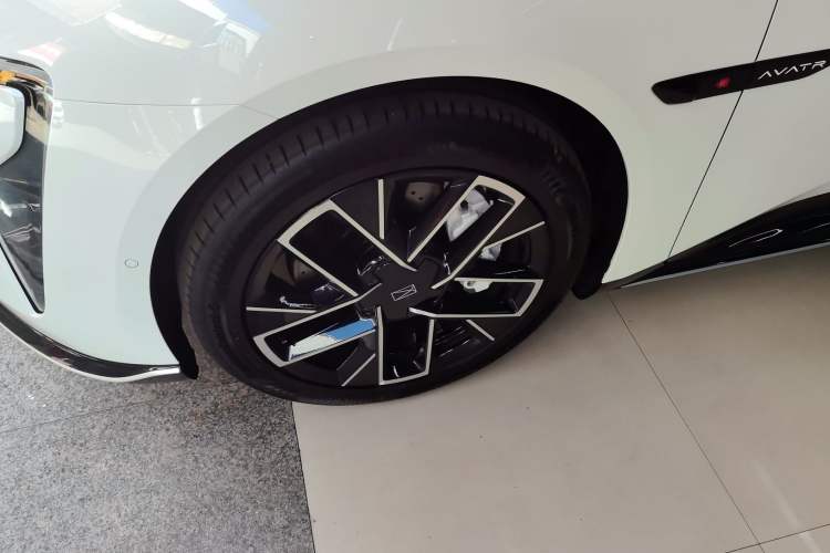 Used  06 2025 Ultra Pure Electric Edition