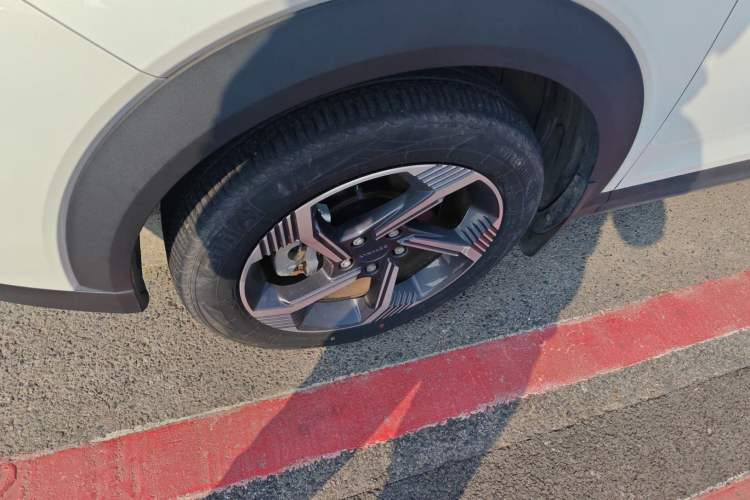 Used Lynk & Co 06 EM-P 2022 PHEV 84 km Range Pro Version
