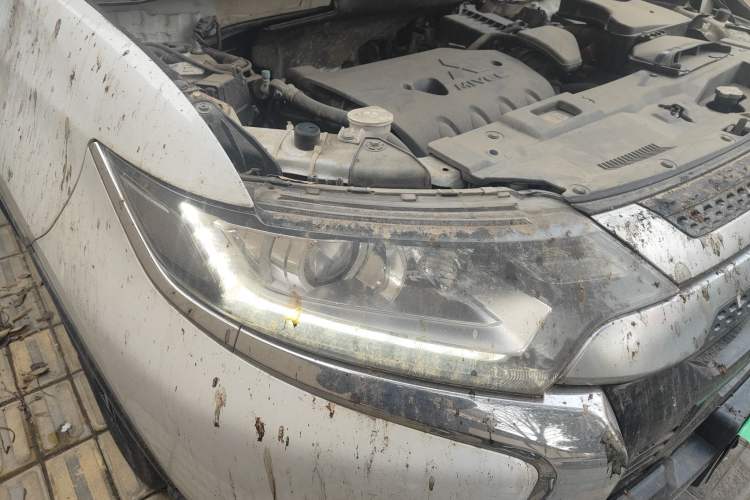 Used Mitsubishi Outlander 2019 2.0L Two-Wheel Drive Comfort Edition 5 Seats China V Standard