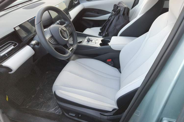 Used BYD Seal 06 New Energy 2024 DM-i 80KM Prestige Model
