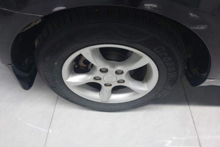 Used Geely Auto Classic Emgrand 2013 Sedan 1.5L Manual Entry-Level Model
