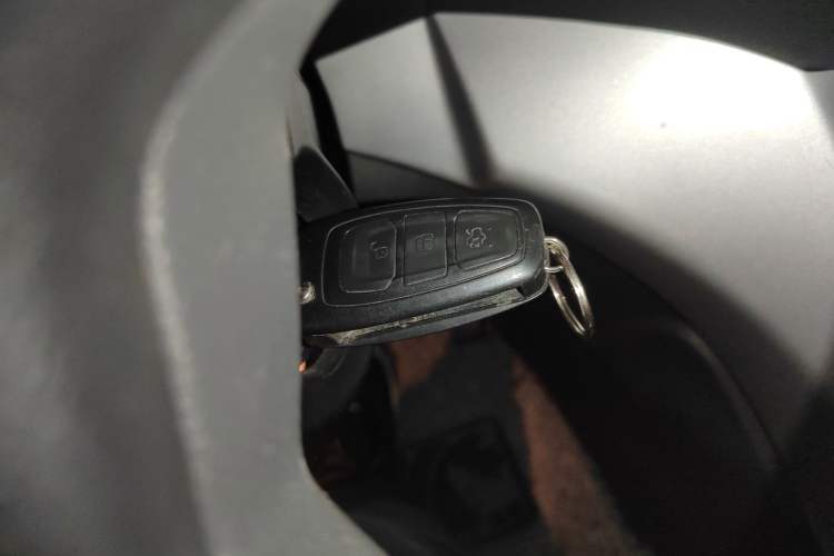 Used Ford Kuga 2013 1.6L GTDi Two-Wheel-Drive Comfort Model