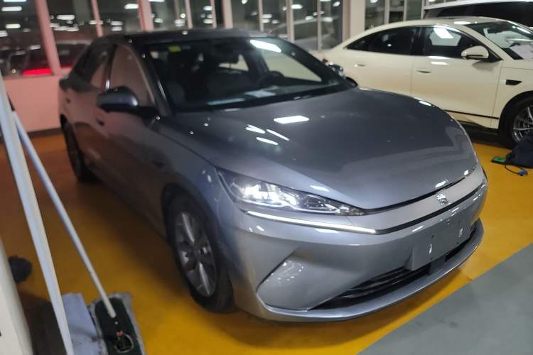 Used BYD Qin L 2025 EV 545KM Beyond Version
