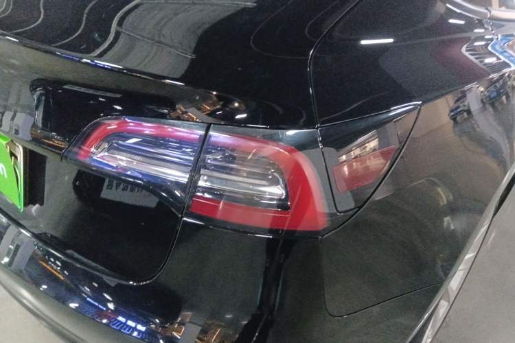 Used Tesla Model 3 2022 Rear-Wheel-Drive Version
