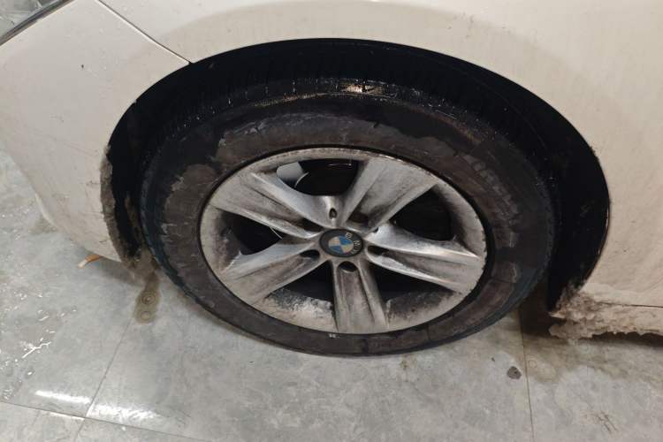 Used BMW 3 Series 2015 320i Fashion Model