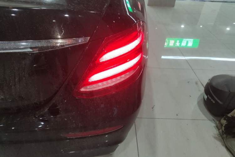 Used Mercedes-Benz E-Class 2020 E 300 L Sporty and Stylish Model
