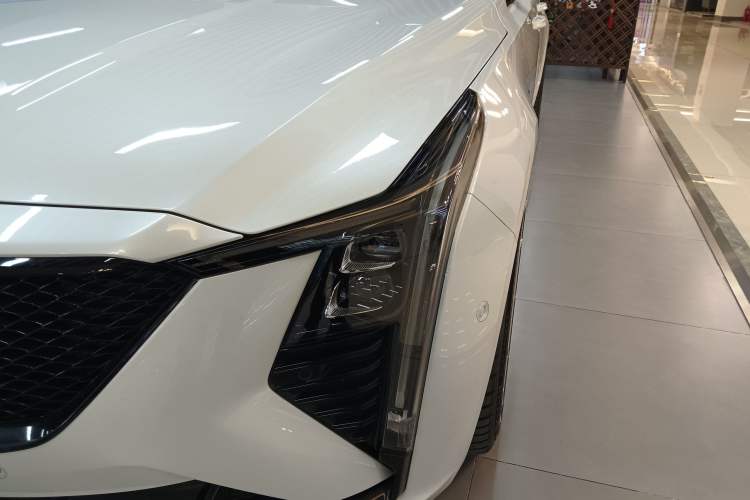 Used Cadillac CT5 2024 28T Platinum Edition