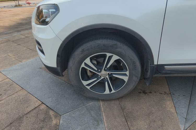 Used Yema T70 2016 Upgraded Model 1.5T Manual Luxury Version