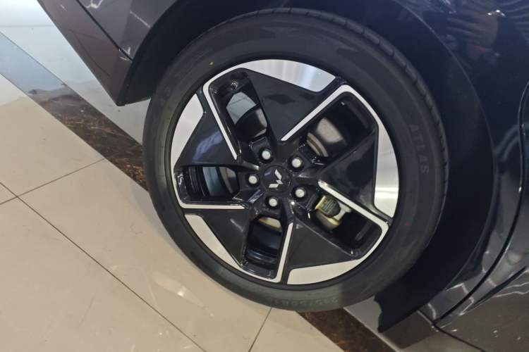 Used Wuling Xingguang 2024 Co-Creation Edition 510 Advanced Model