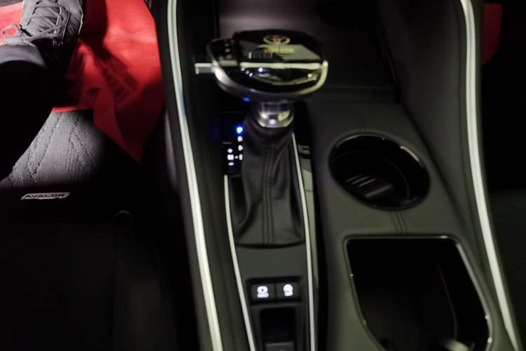 Used Toyota Avalon 2024 2.0L Ambition Edition
