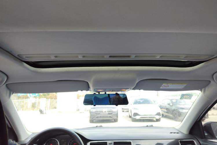 Used Skoda Rapid Spaceback 2016 1.6L Automatic Smart Drive Edition
