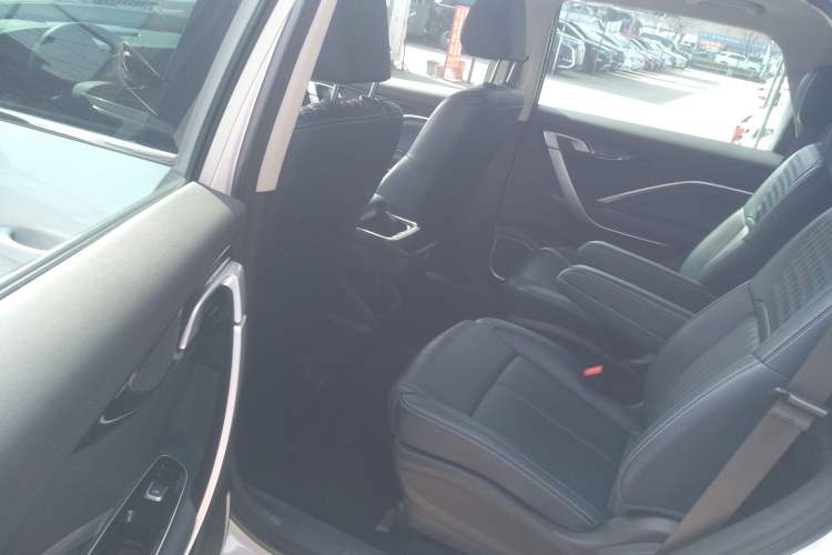 Used Geely Auto Jiajie 2023 Geely Jiaji L 1.5TD DCT Luxury Model
