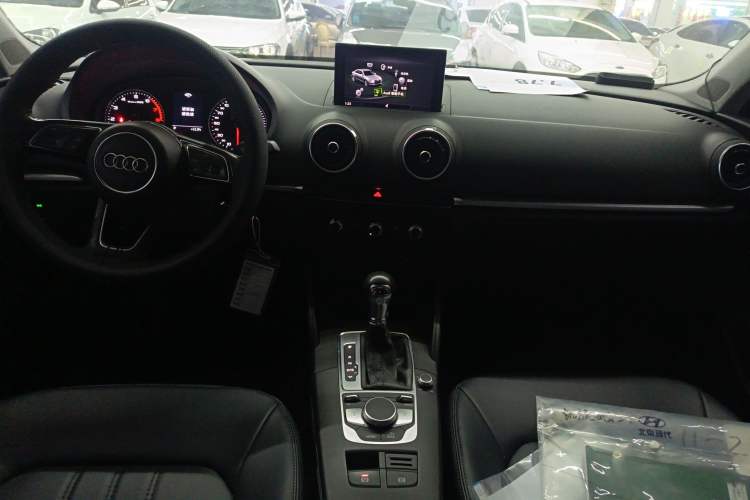 Used Audi A3 2019 Limousine 35 TFSI Ambition China V