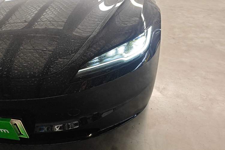 Used Tesla Model 3 2023 Rear-Wheel-Drive Version