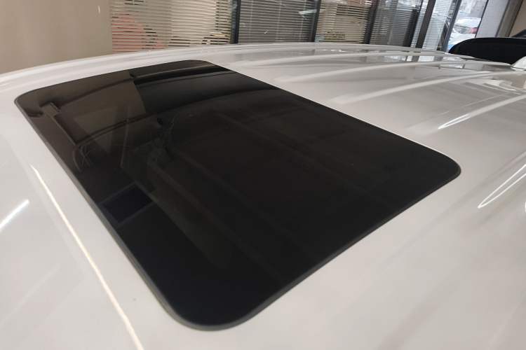 Used Buick GL8 2023 ES Lu Zun Deluxe Model
