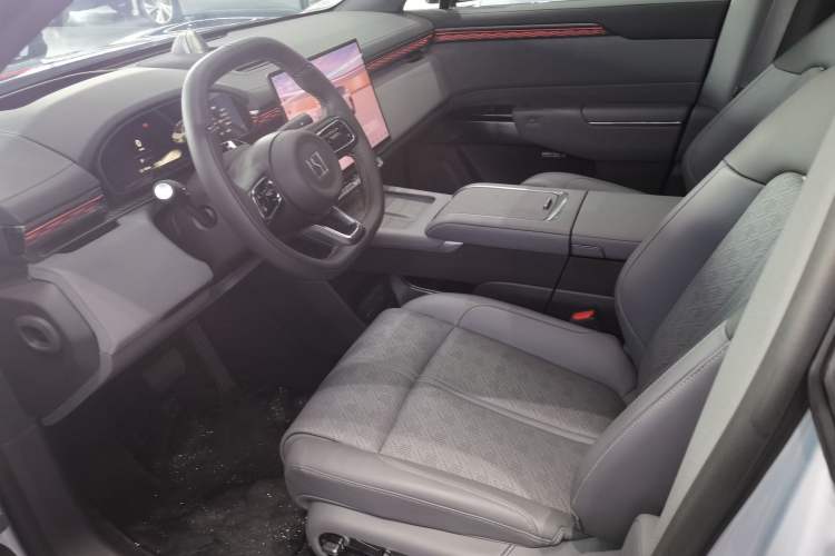 Used Zeekr 7X 2025 100kWh Long-Range All-Wheel Drive Intelligent Driving Version
