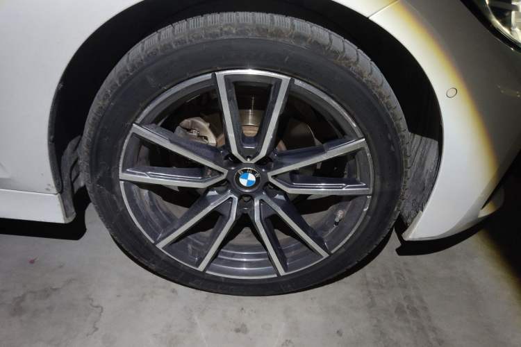 Used BMW 3 Series 2021 Restyled 325Li M Sport Package
