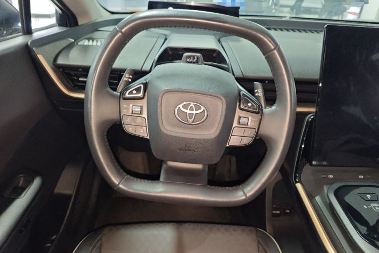Used Toyota bZ3 2023 616 km Long-Range Premium
