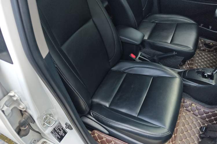 Used Toyota YARiS L 2020 1.5L CVT Leading Edition
