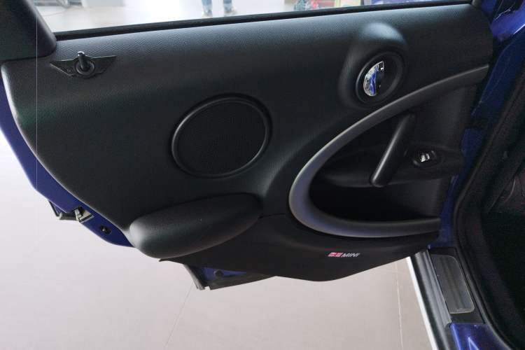 Used  Countryman 2014 1.6T COOPER ALL4 Fun
