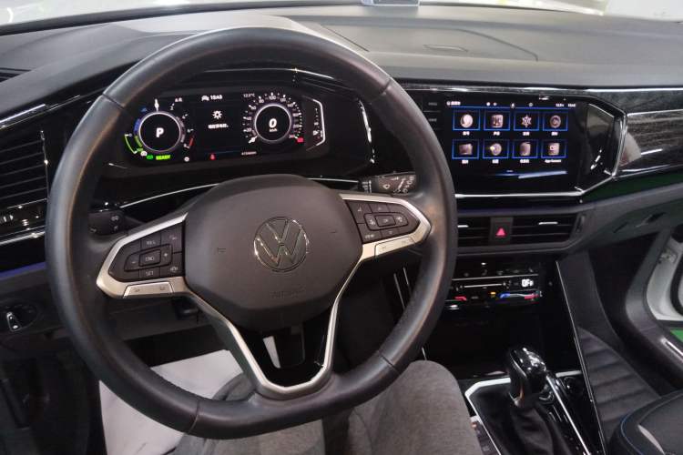 Used Volkswagen Tayron GTE Plug-in Hybrid 2022 1.4T Luxury Edition
