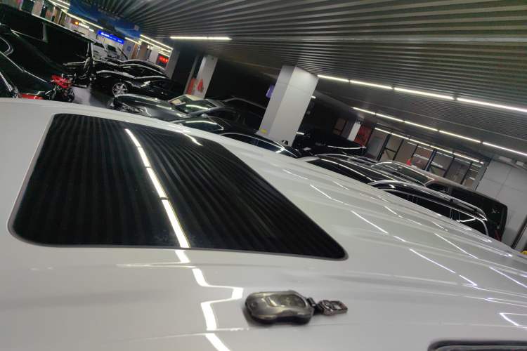 Used Buick GL8 2023 ES Lu Zun Deluxe Model