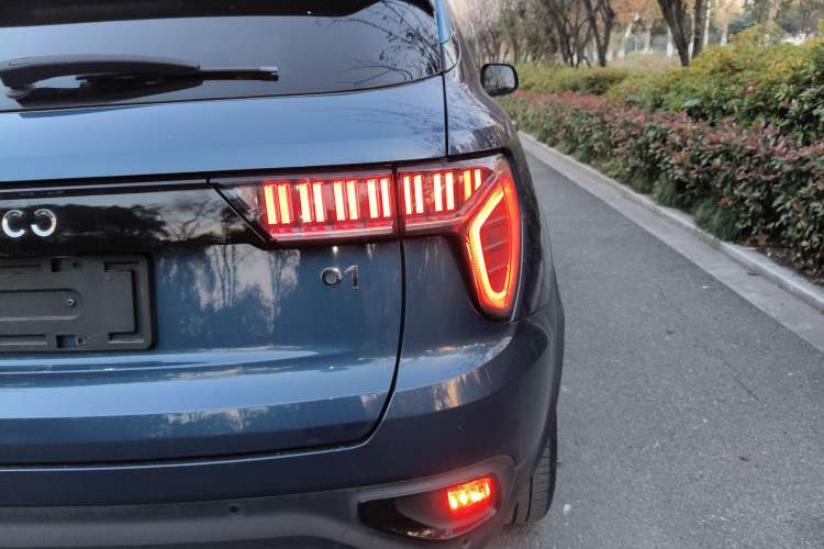 Used Lynk & Co 01 2017 2.0T Two-Wheel Drive Zhaopu Version
