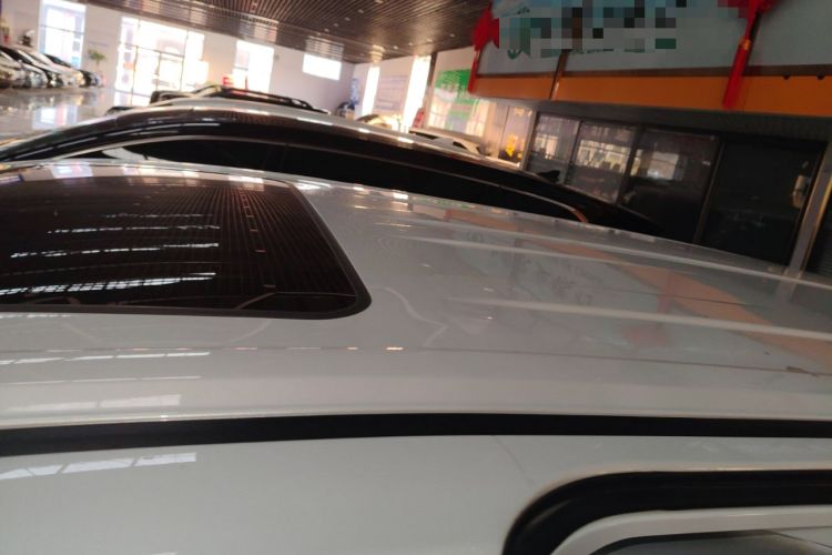 Used Toyota Sienna 2023 2.5L Hybrid Deluxe Edition
