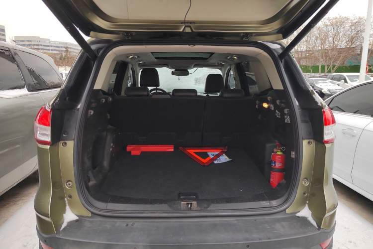 Used Ford Kuga 2015 2.0L GTDi Four-Wheel Drive Prestige Model