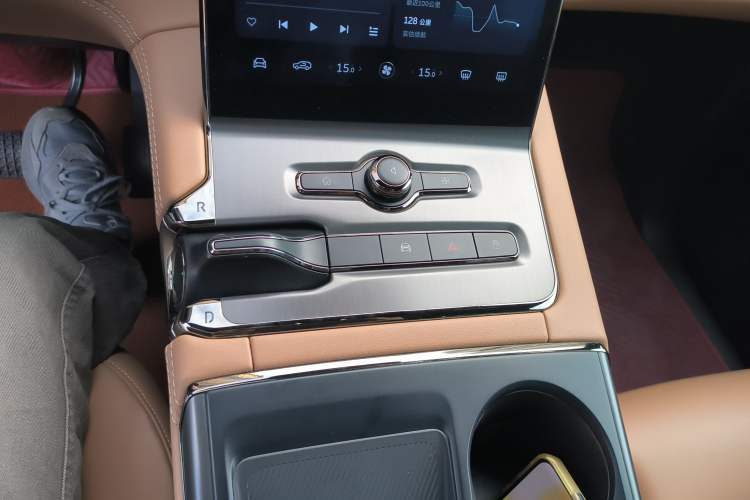 Used Nio ES6 2020 420 km Sport Edition
