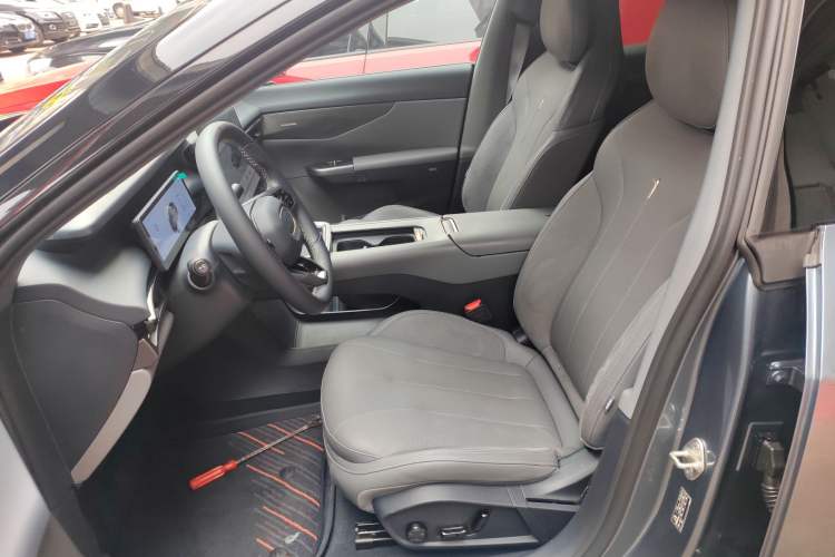 Used Lynk & Co 07 2024 EM-P 126 Long-Range Ultra