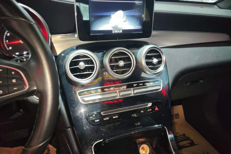 Used Mercedes-Benz GLC 2016 GLC 200 4MATIC
