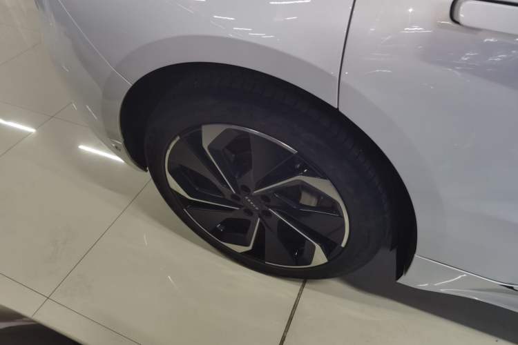 Used Zeekr 001 2022 Long-Range Dual-Motor WE Edition
