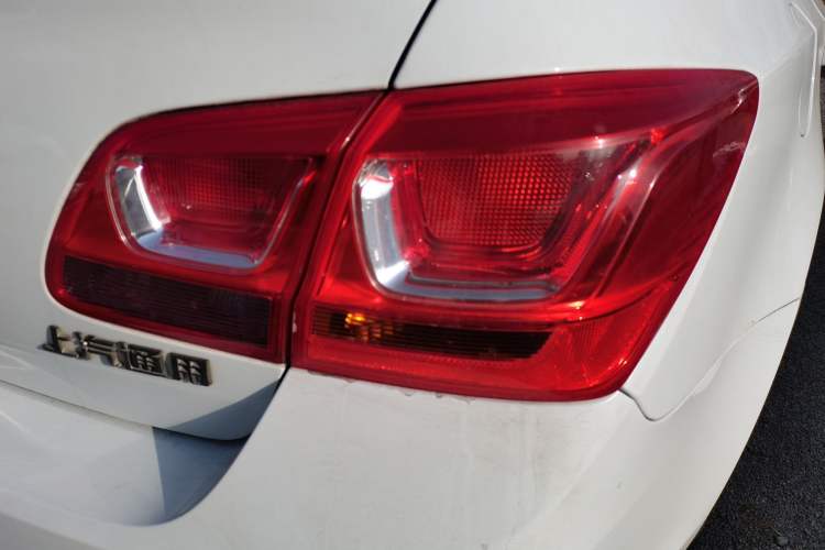 Used Chevrolet Cruze 2015 1.5L Classic SE MT