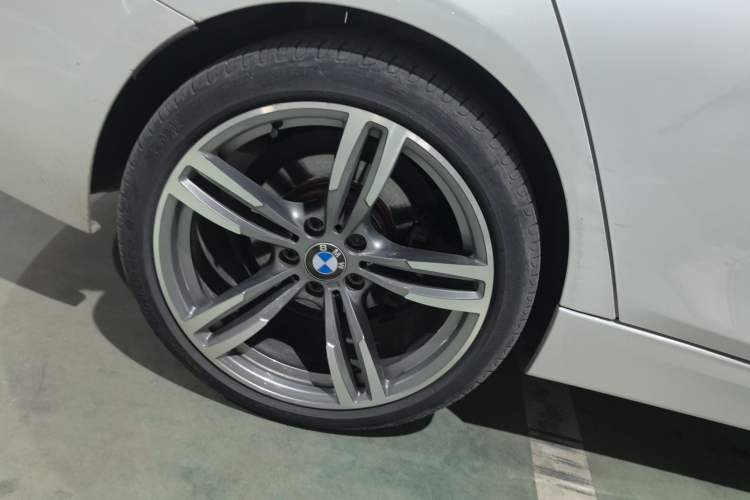 Used BMW 3 Series 2017 320Li xDrive Fashion Model
