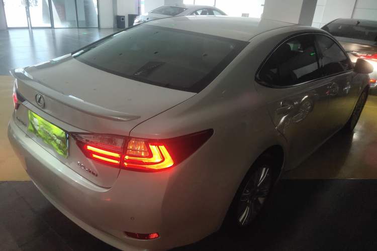 Used Lexus ES 2015 200 Elite Edition