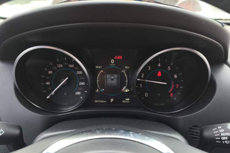 Used Jaguar F-PACE 2018 2.0T Two-Wheel Drive Urban Deluxe Edition
