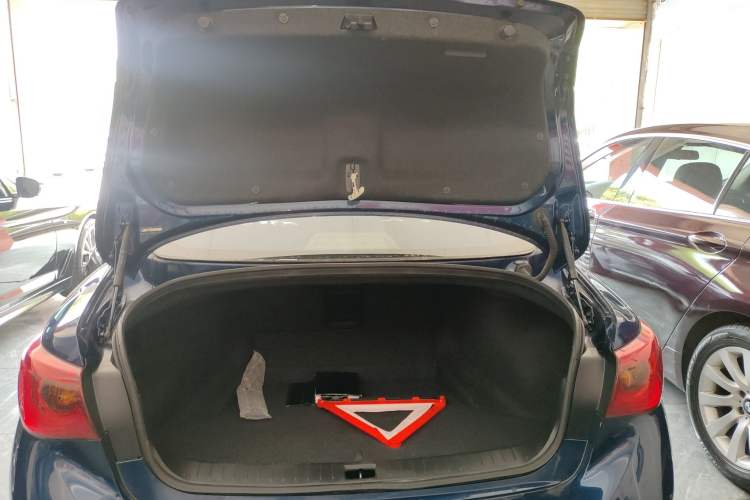 Used Infiniti Q50L 2016 2.0T Enjoyment Edition
