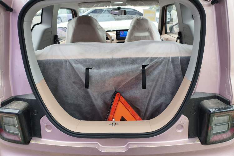 Used Geely Galaxy Panda 2024 Panda Mini 200km Endurance Bear