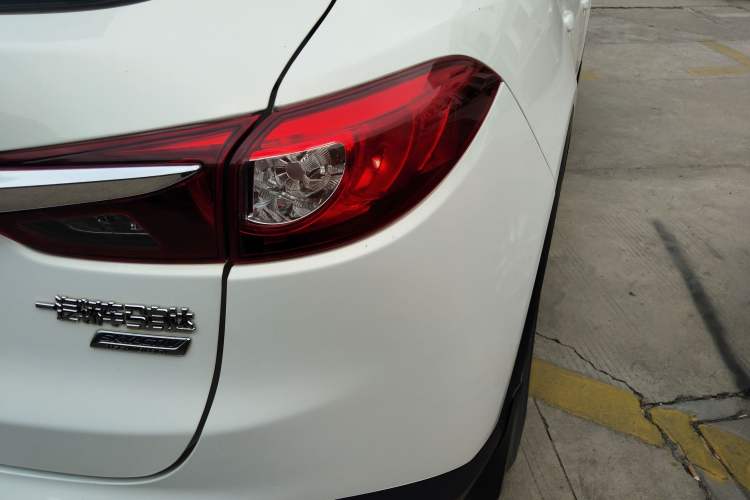 Used Mazda CX-4 2018 2.0L Automatic Two-Wheel Drive Blue Sky Dynamic Version China VI Standard