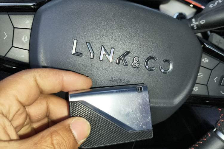 Used Lynk & Co 06 2021 1.5T Shero Pink Special Edition
