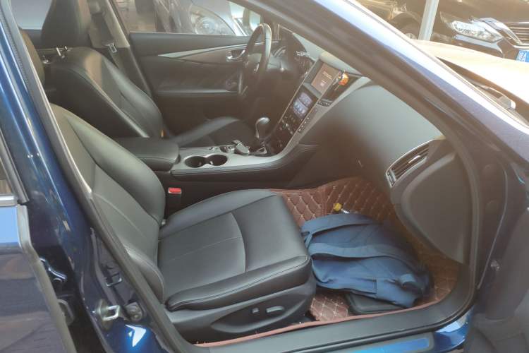 Used Infiniti Q50L 2016 2.0T Ambition Edition