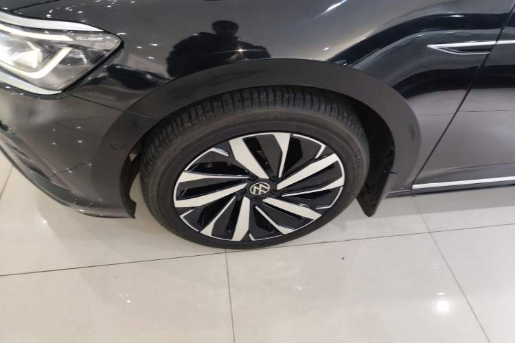 Used Volkswagen Passat 2023 330TSI Luxury Edition
